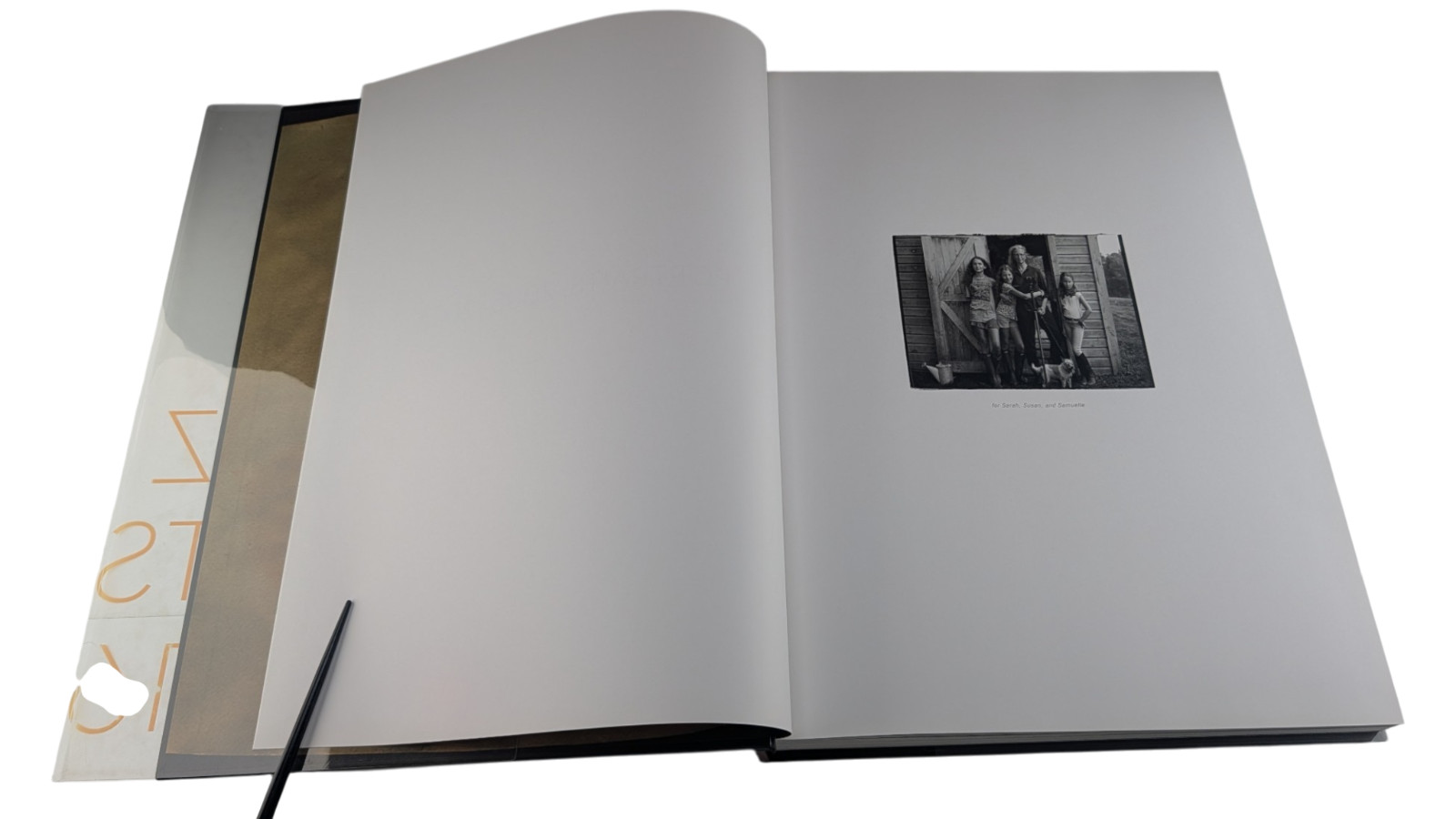 Annie Leibovitz Portraits 2005-2016 Phaidon Hardcover with Clear Jacket