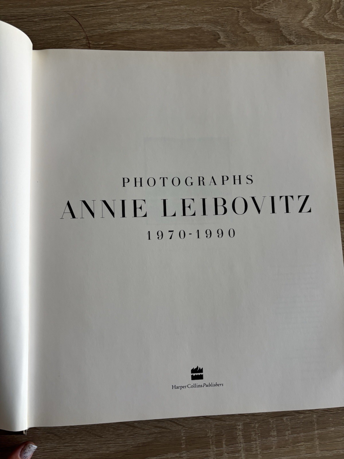 Annie Leibovitz Photographs 1970-1990 Hardcover Photography Book Dust Jacket HC