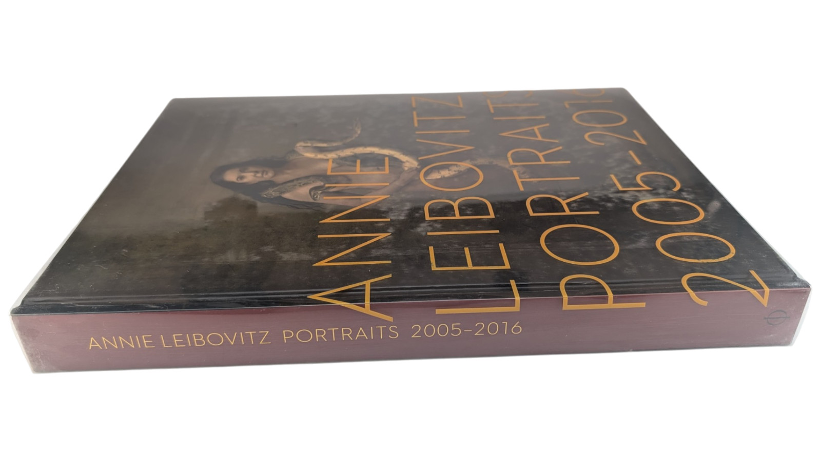 Annie Leibovitz Portraits 2005-2016 Phaidon Hardcover with Clear Jacket