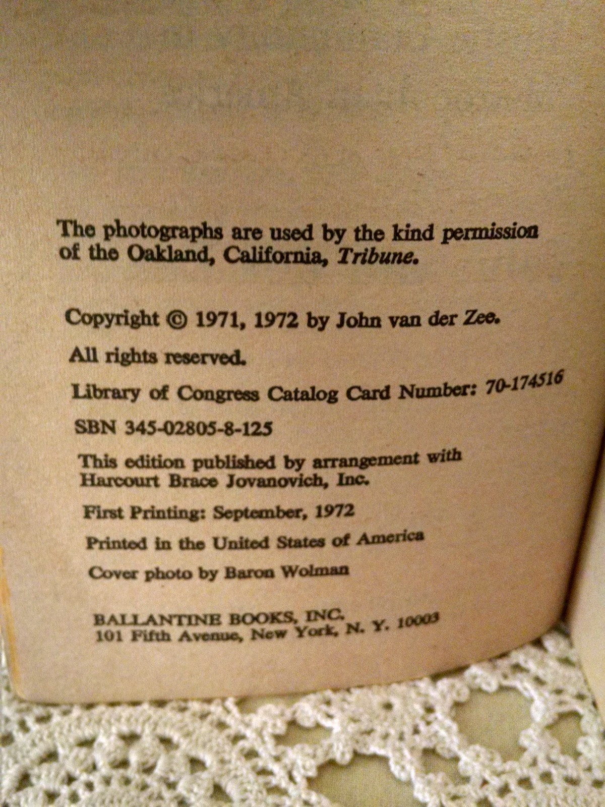 CANYON BY JOHN VAN DER ZEE BALLANTINE PB ILL SEPT 1972 LAST RUSTIC COMMUNITY.