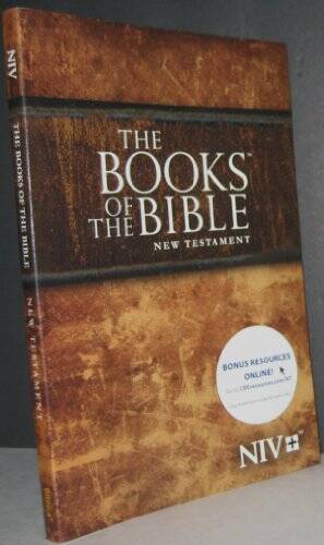 The Books of the Bible New Testament – Paperback By Biblica – VERY GOOD