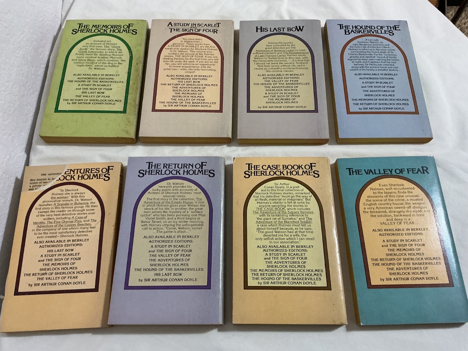Vintage Sherlock Holmes 8 Volume Set / Lot Berkley Medallion 1964