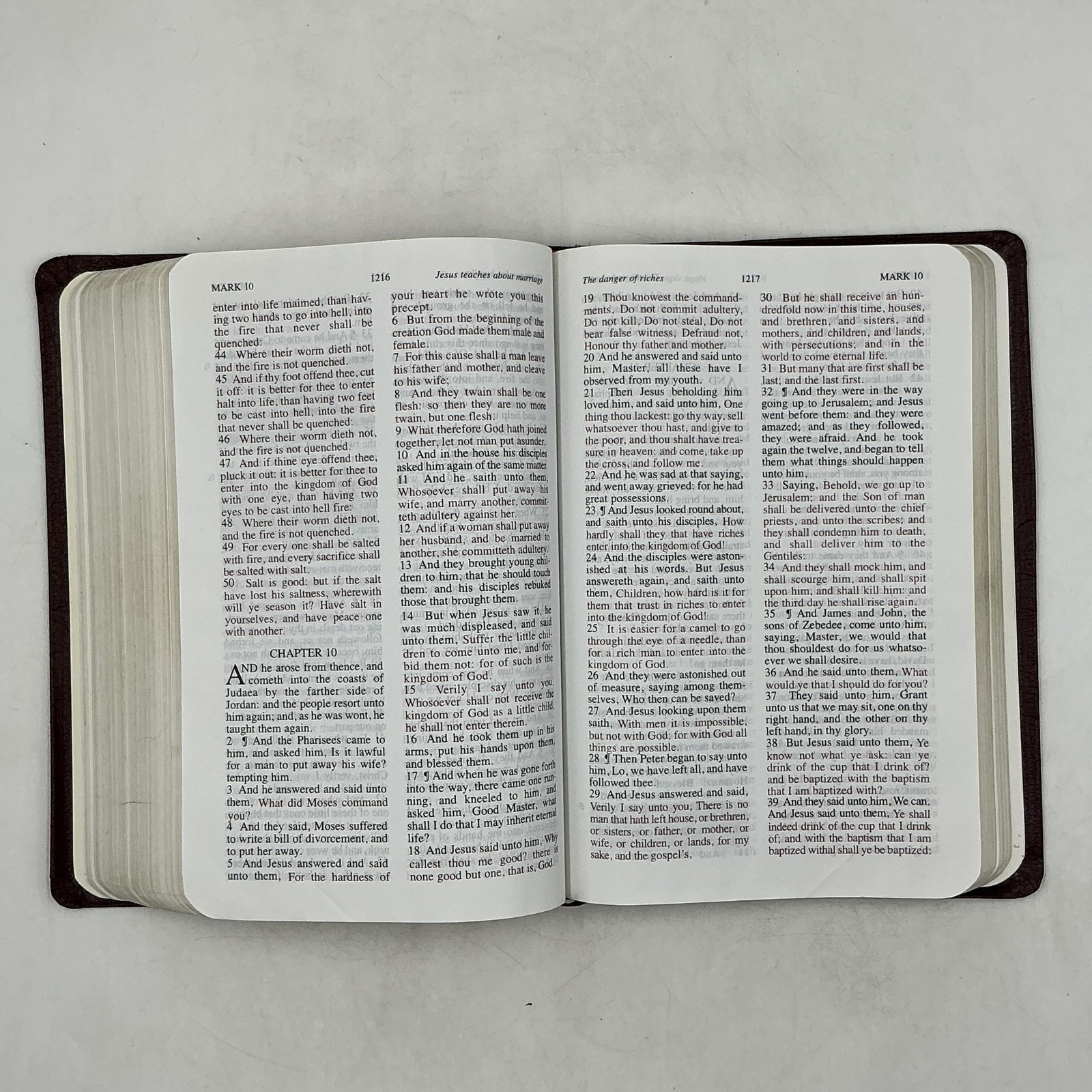 JACK VAN IMPE PROPHECY BIBLE Jack Van Impe Hardcover Faux Leather Burgundy