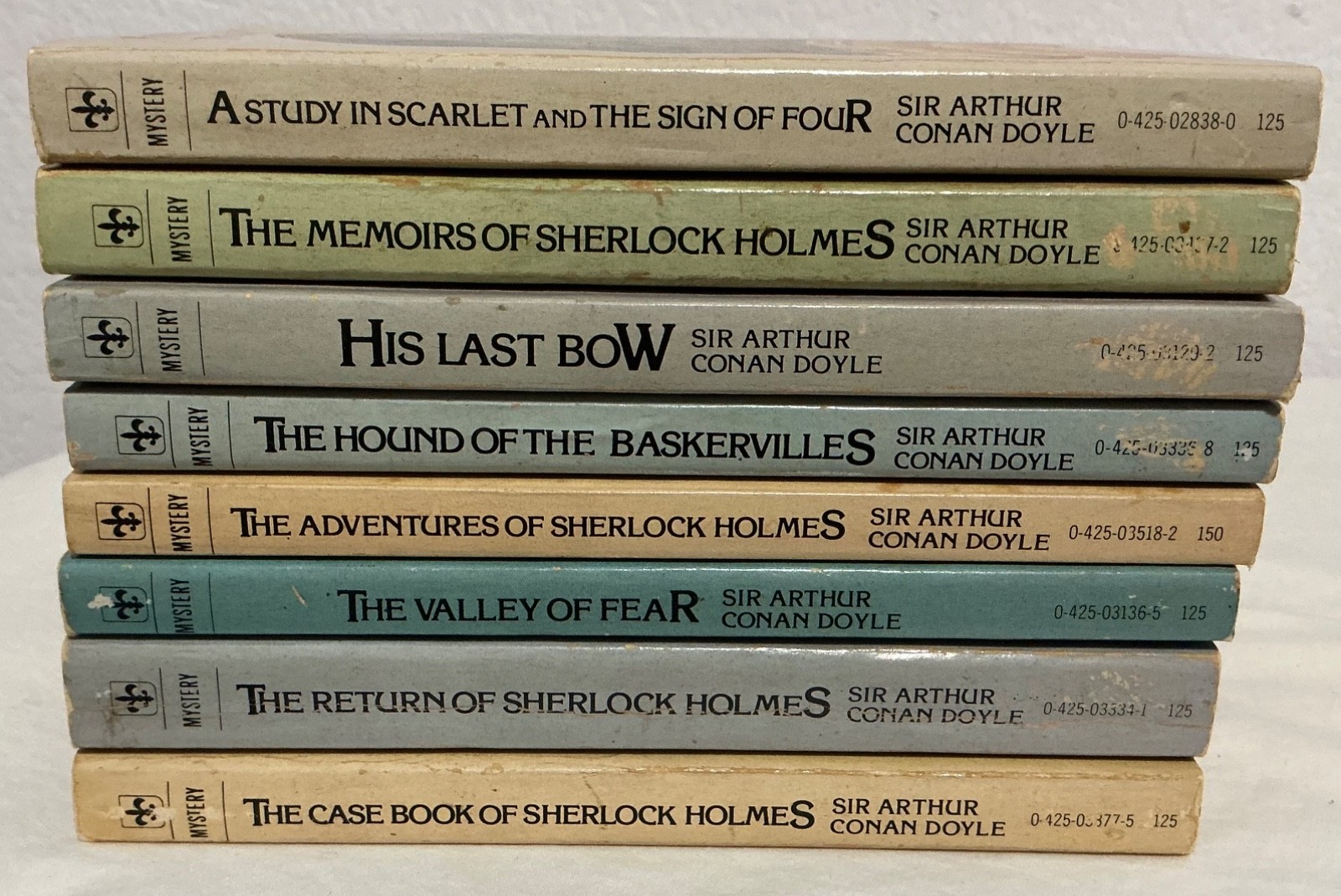 Vintage Sherlock Holmes 8 Volume Set / Lot Berkley Medallion 1964
