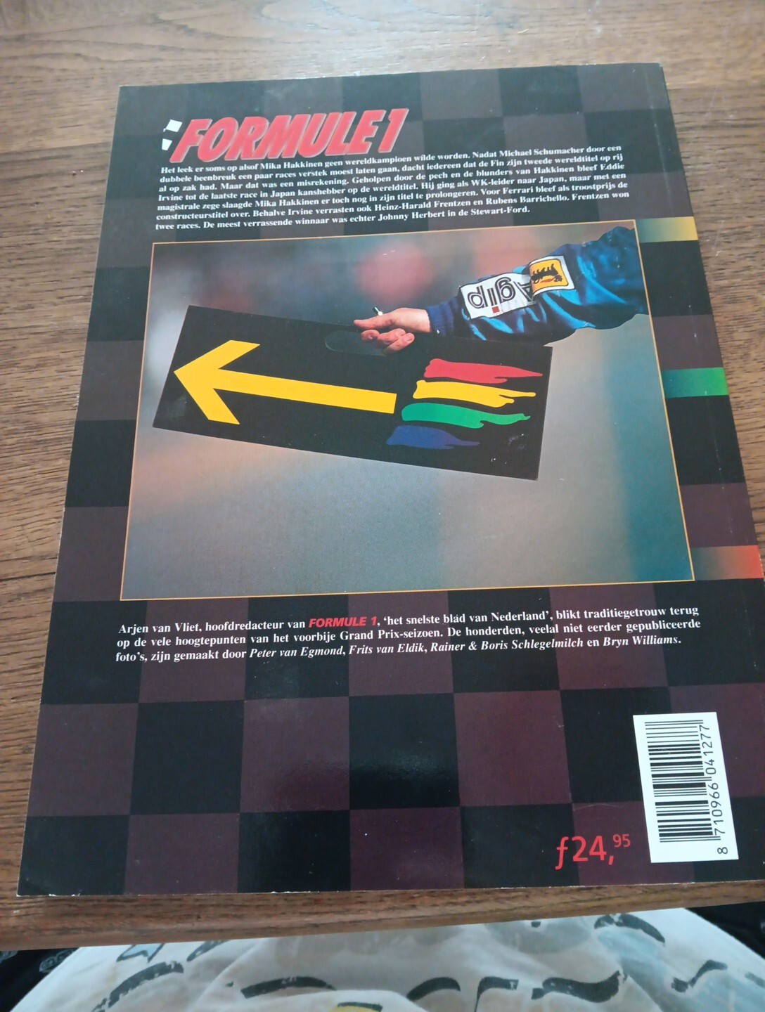 FORMULA I BOOK 1999. DUTCH LANGUAGES. 176 PAGES