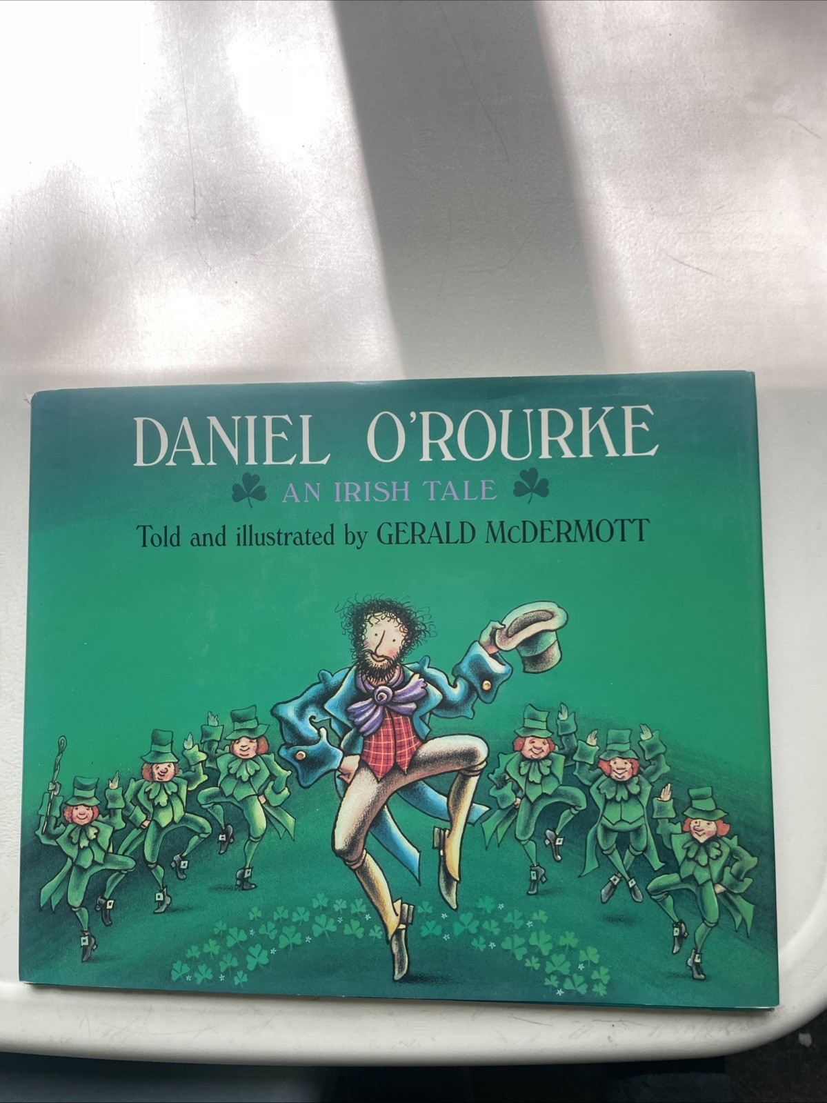 AUTHOR SIGNED Daniel O’Rourke: An Irish Tale by Gerald McDermott HARDCOVER/DJ