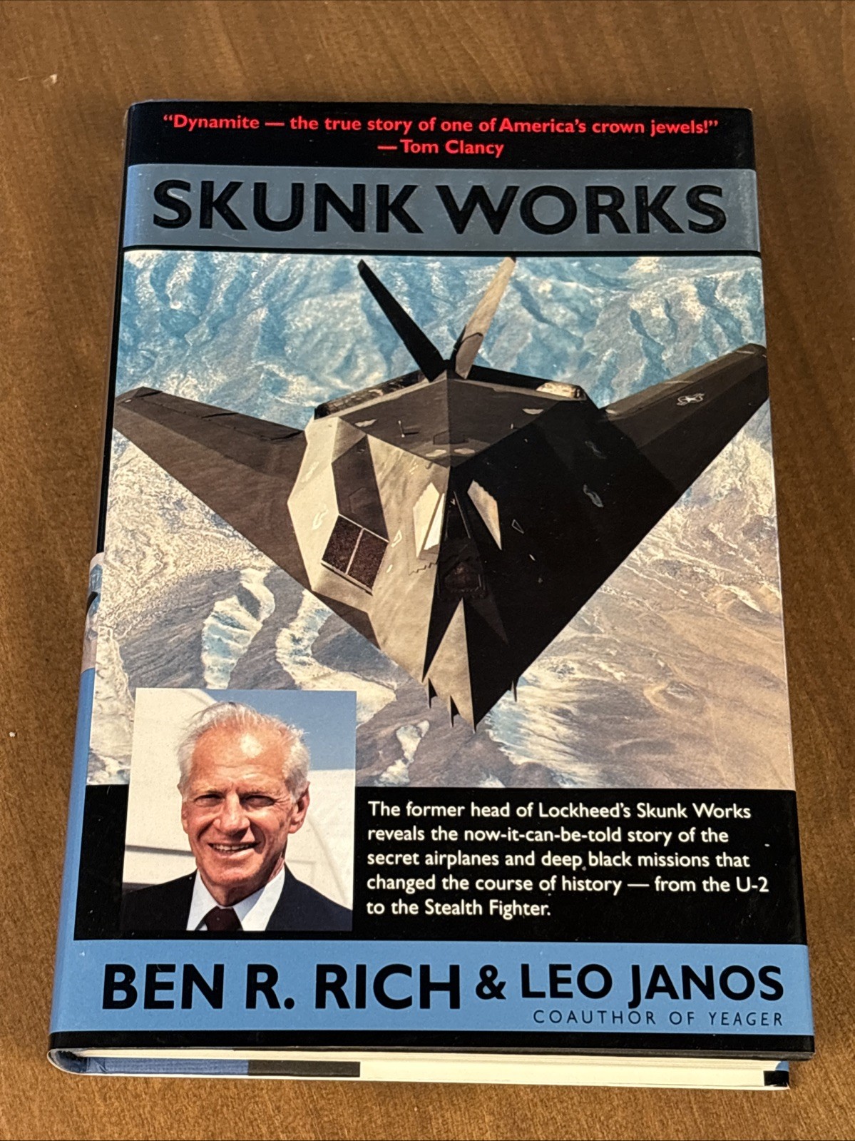 Skunk Works : A Personal Memoir from the U-2 to the Stealth Fighter by Leo Janos