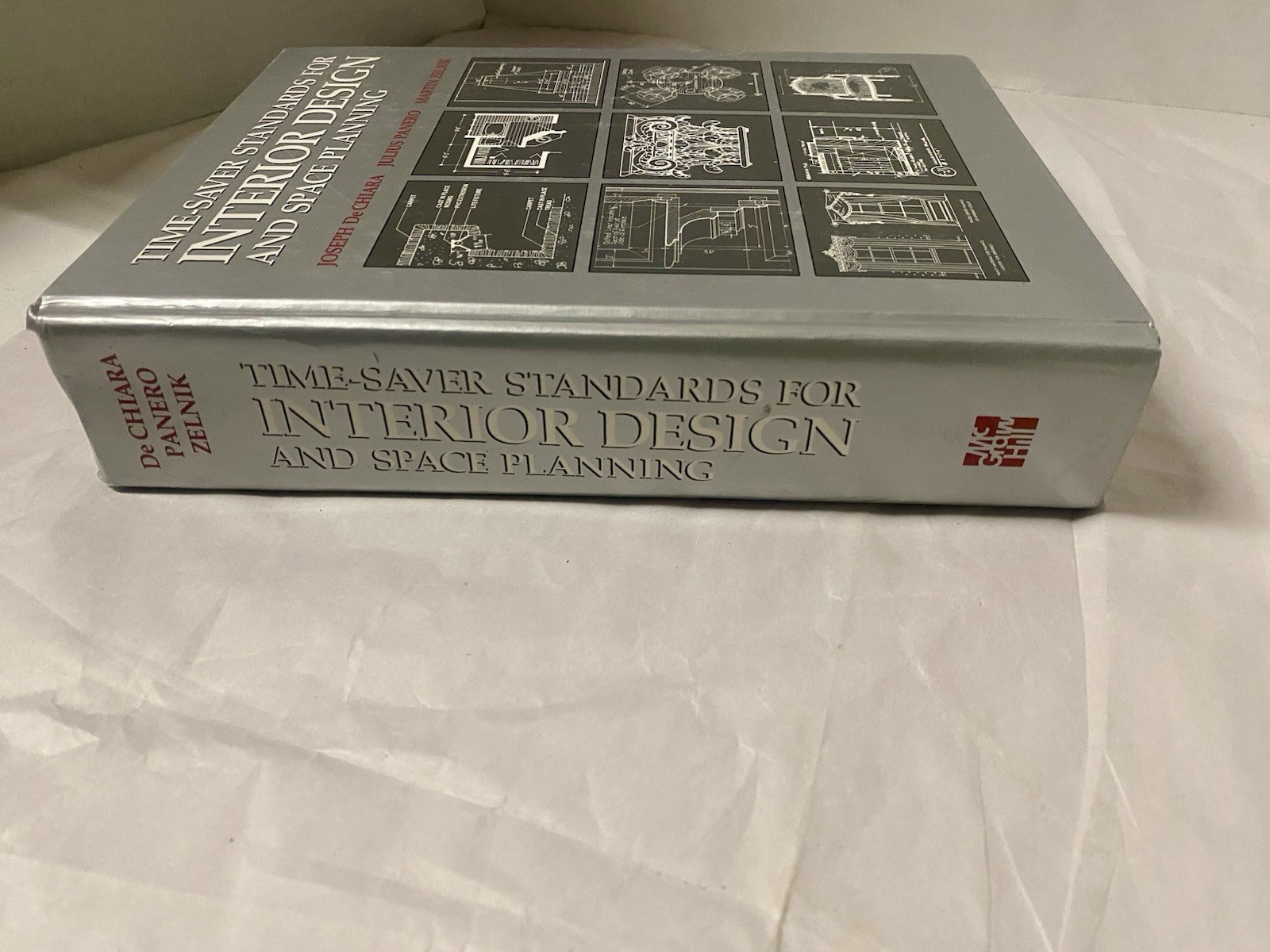 Time-Saver Standards for Interior Design and Space Planning, De Chiara, Joseph,Z