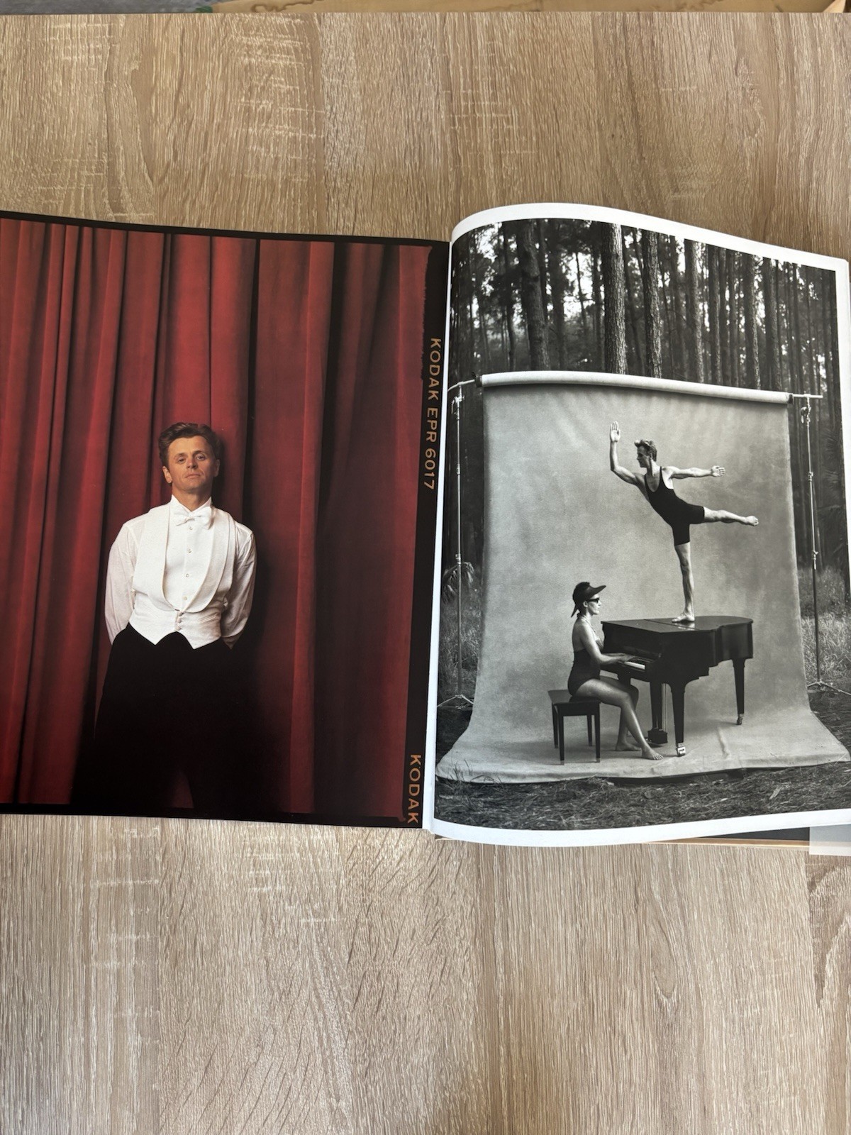 Annie Leibovitz Photographs 1970-1990 Hardcover Photography Book Dust Jacket HC