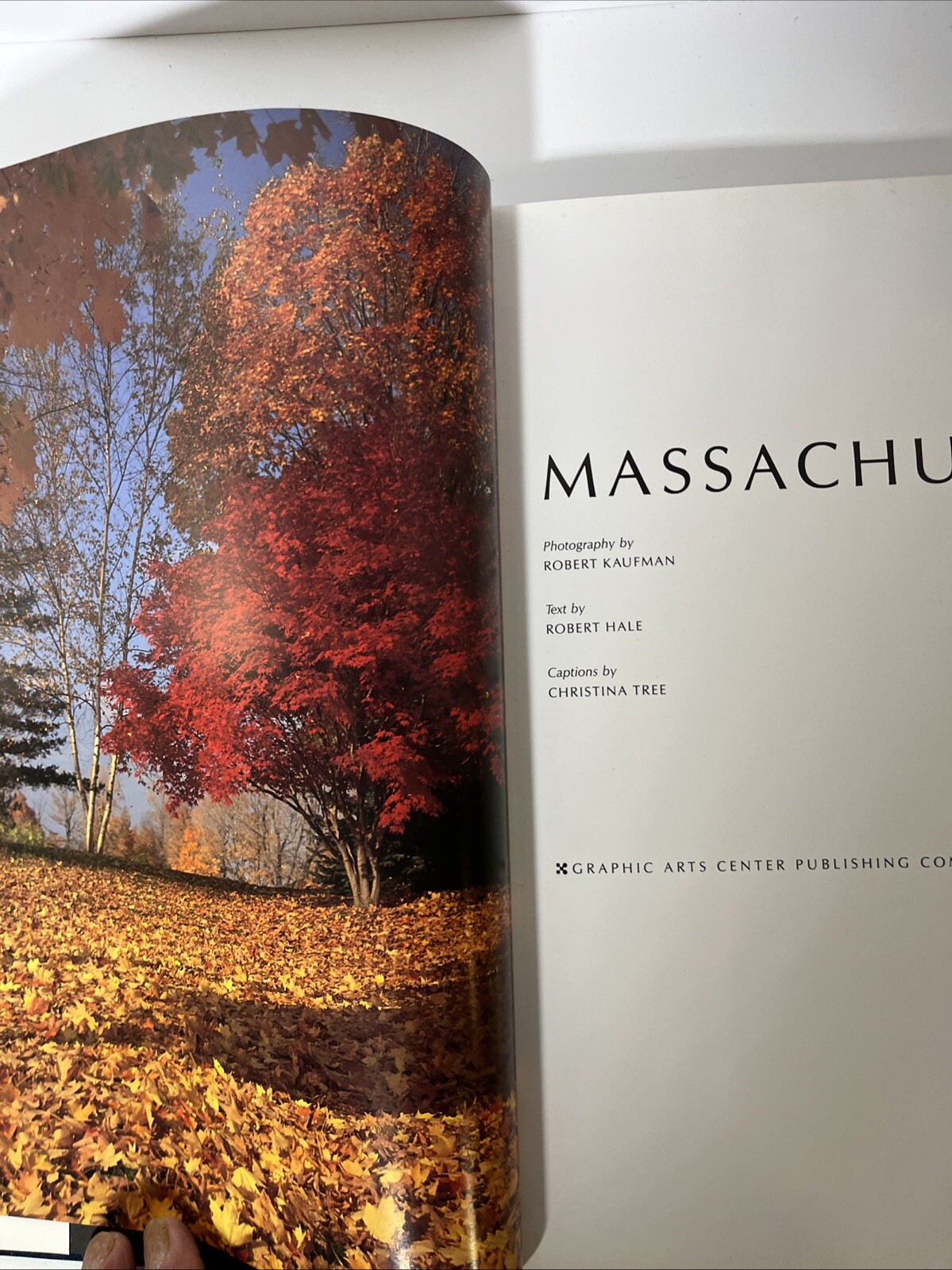 Massachusetts – Hardcover By Hale, Robert – GOOD