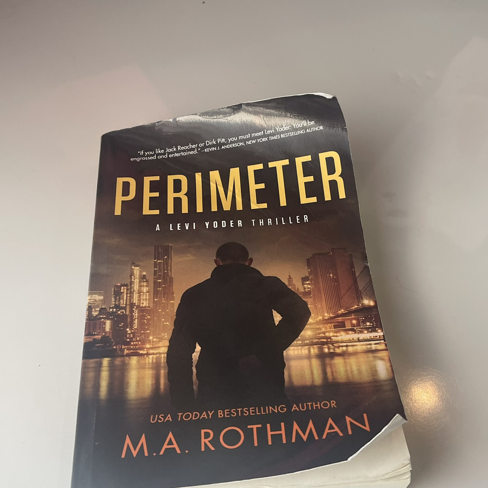 Perimeter (A Levi Yoder Thriller), Rothman, M.A., 9781983357213