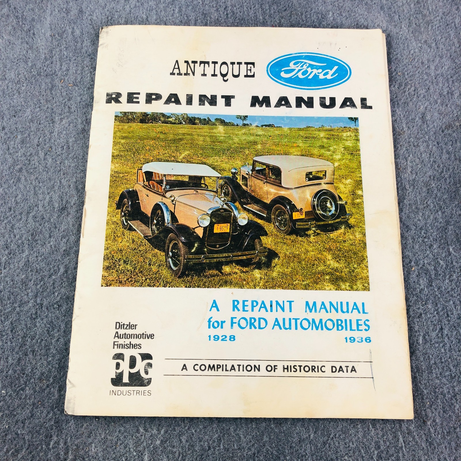 Antique Ford Repaint Manual Ford Automobiles 1928 thru 1936, 1970 Catalog