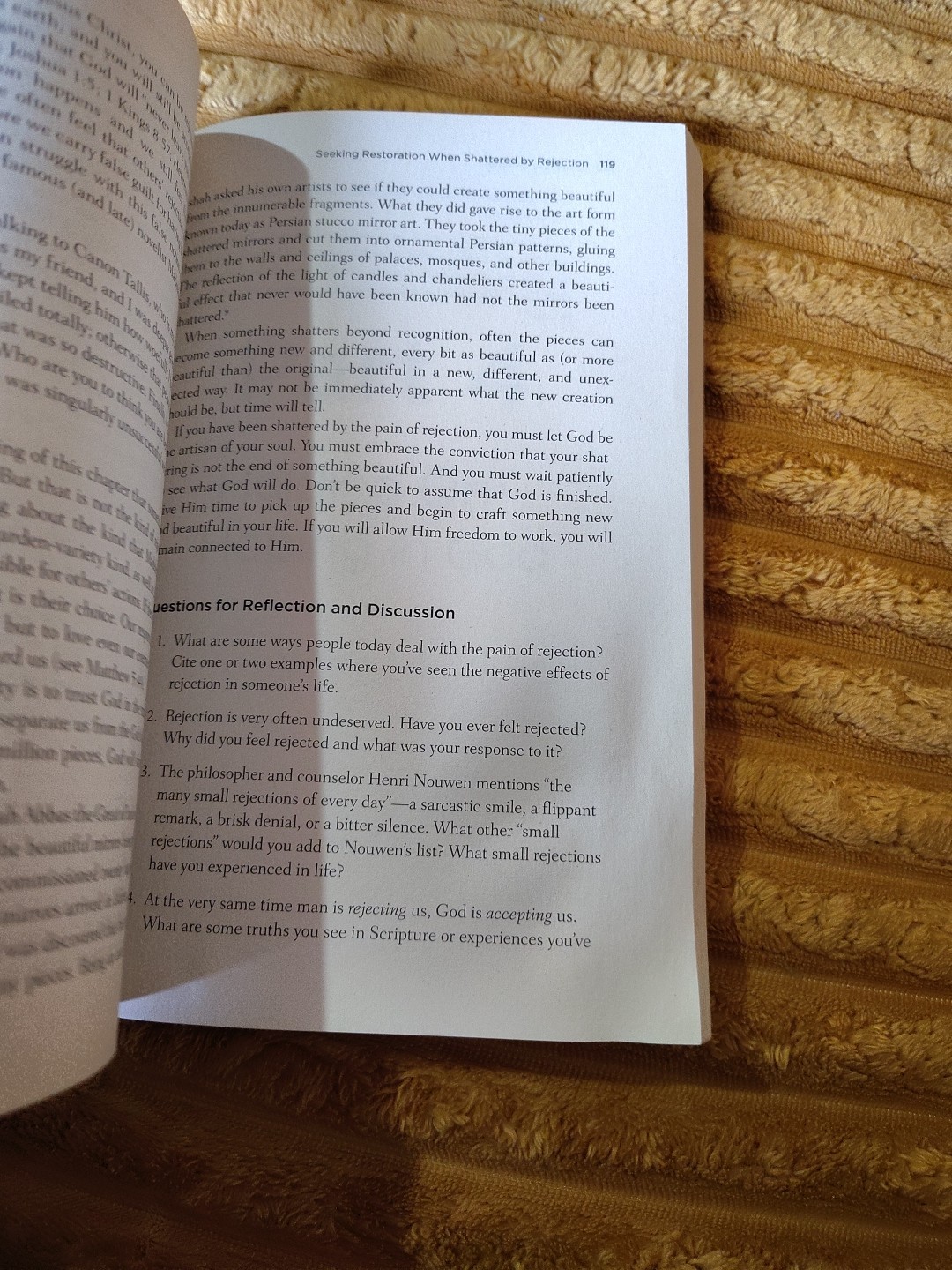 LEANING INTO GOD WHEN LIFE IS PUSHING International By Robert A Schuller