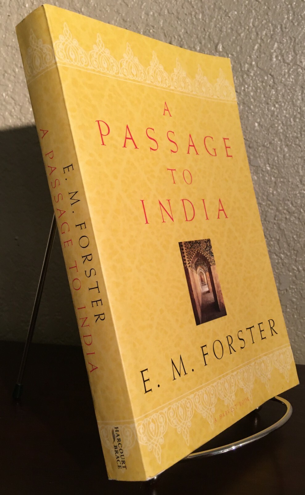 A PASSAGE TO INDIA by E. M. Forster (1965, Paperback, Reprint)